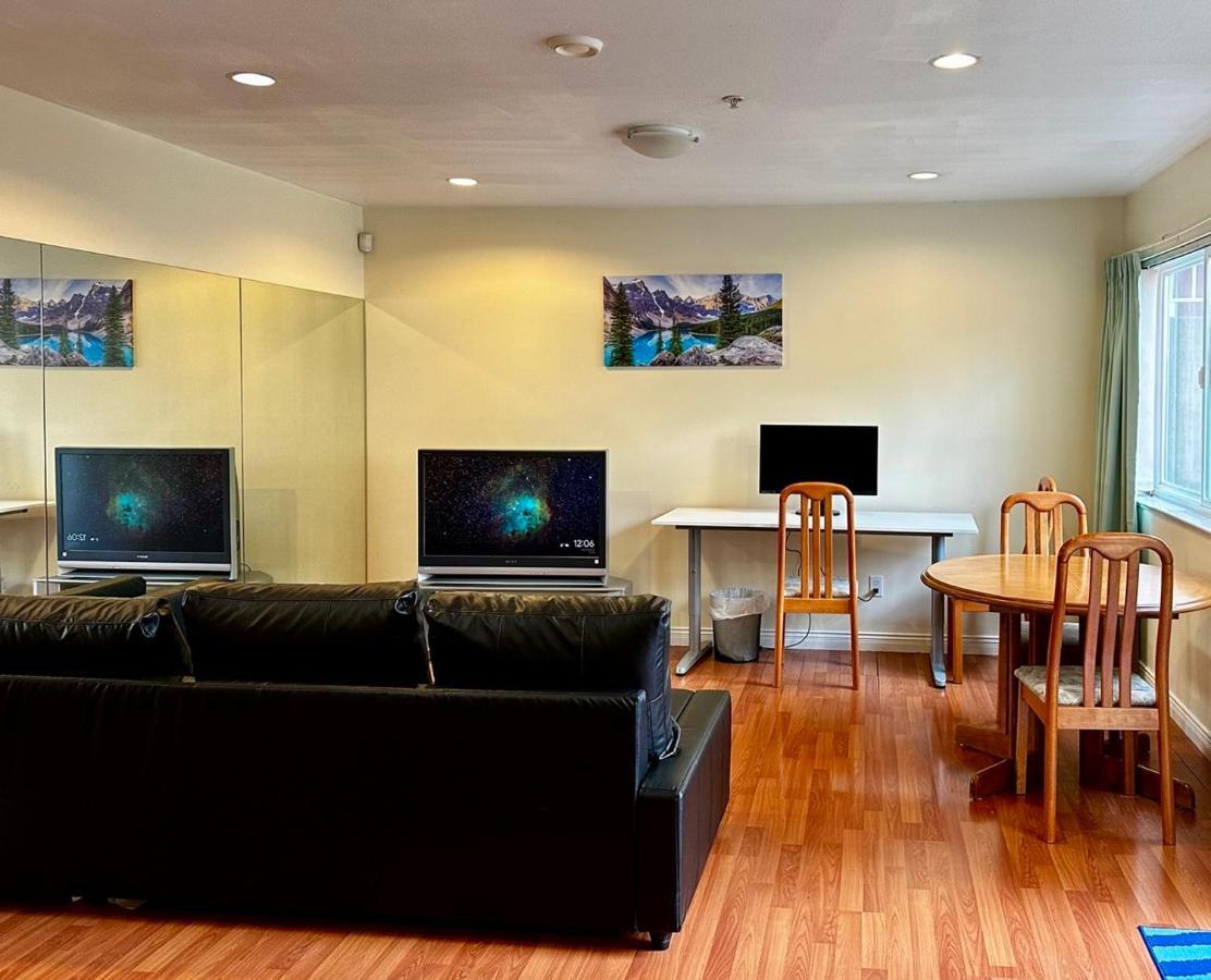 Sixpine Suite - 2 Bedroom Suite Vancouver Zewnętrze zdjęcie
